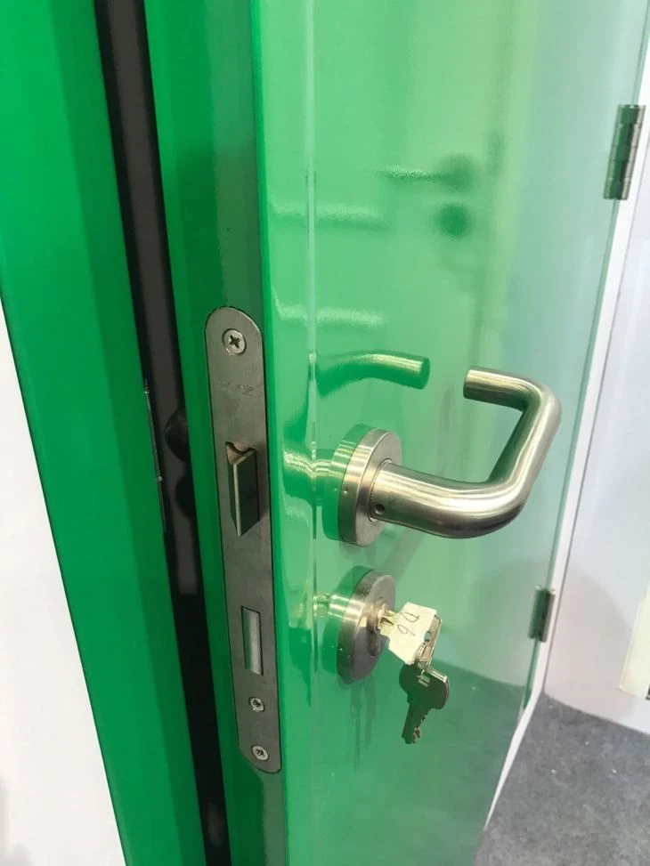 A ClassFire Door Made In China
